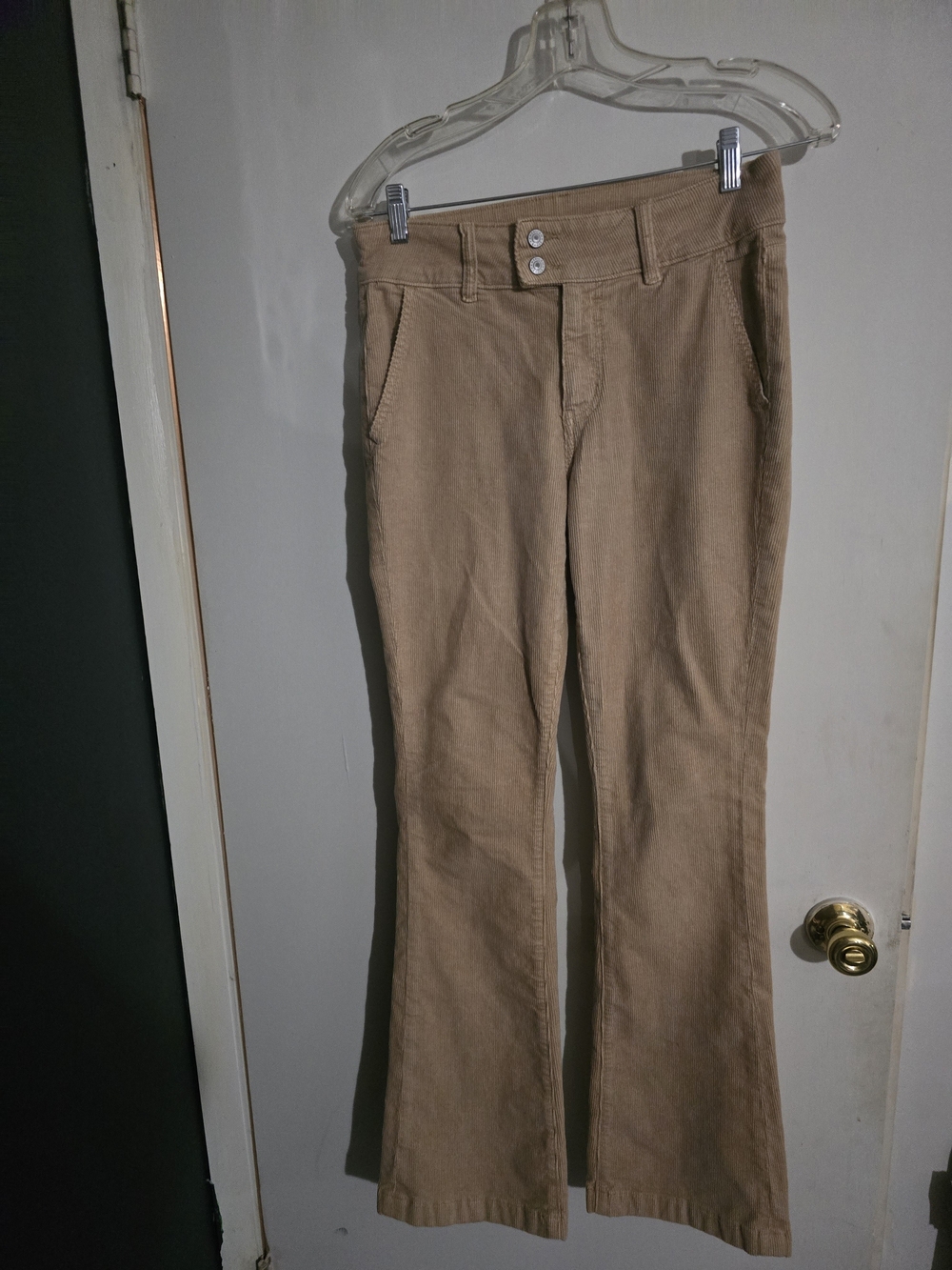 American Eagle Outfitters Women's Tan Boot Cut Jeans Size 4